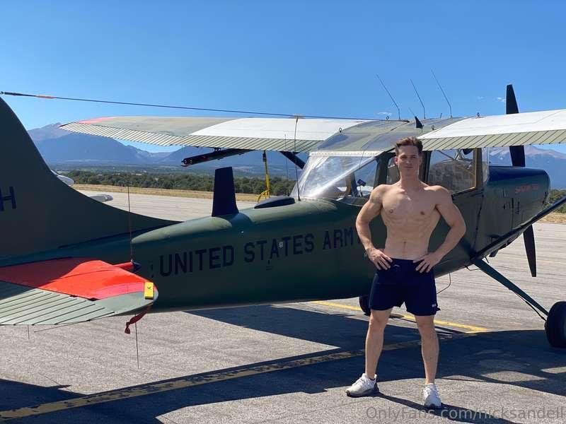 Back when I showed my cock in the cockpit