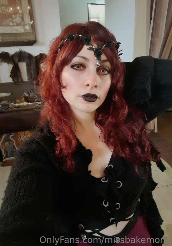 Can u imagine how cute a medieval pack would be?
With a stri..