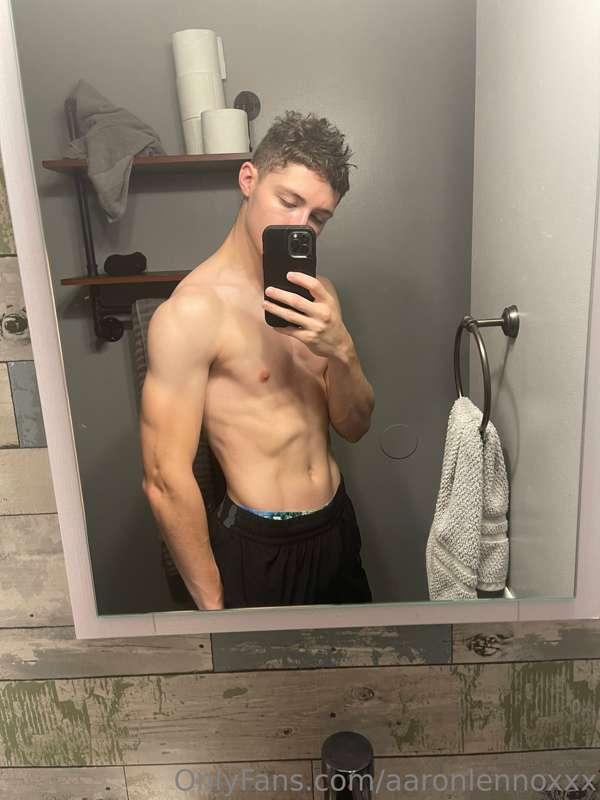 Is the gym helping? 🤔