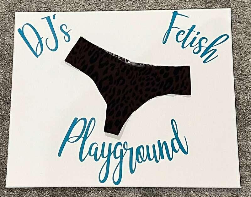 djsfetishplayground image #31