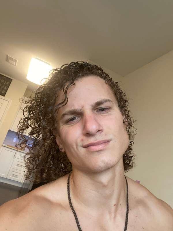 curlyheadedfck image #0