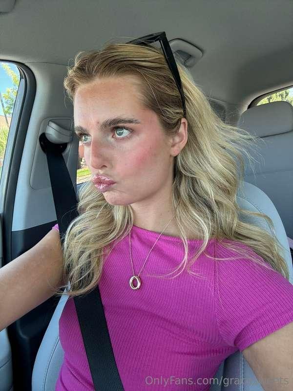 Just a little pout, no big deal. 😗📸