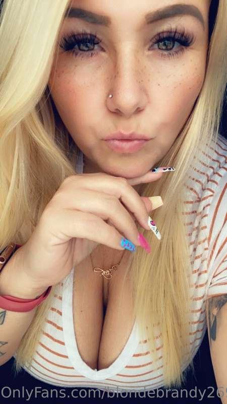 Good afternoon, my sweethearts 😘