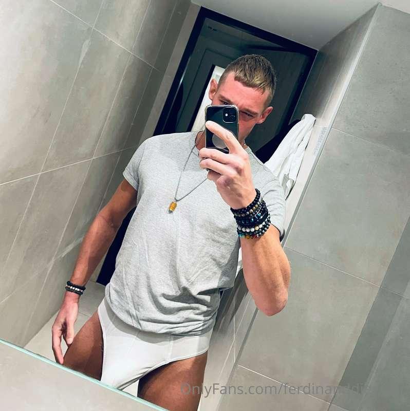 My 🍆 is to big for these brief