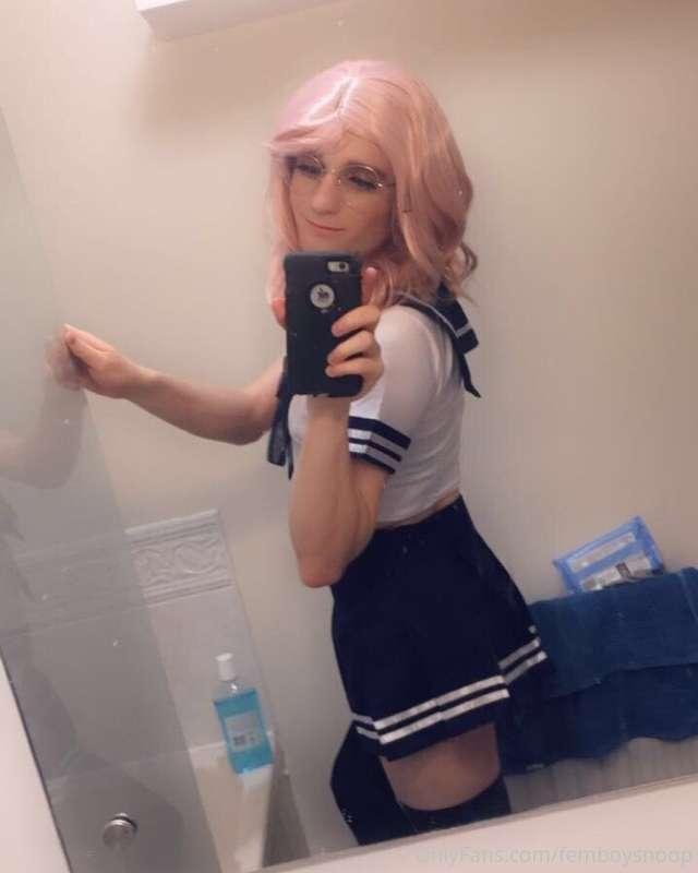 Mandatory femboy uniform 😲
