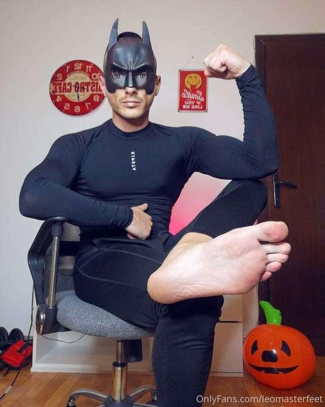 Guess what i will be for Halloween? :P