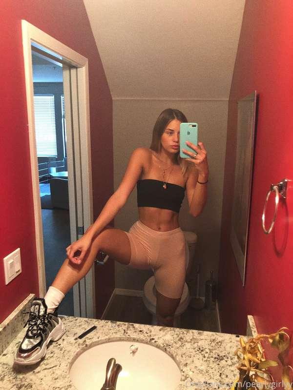 Morning babe💕 are you working out today? 🤔