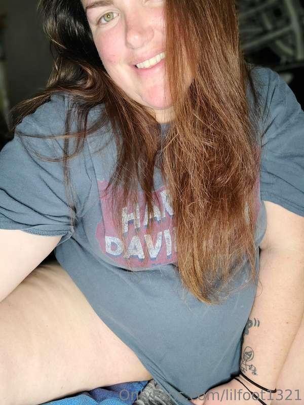 Hi babes. Tell me how much you miss me 🙃