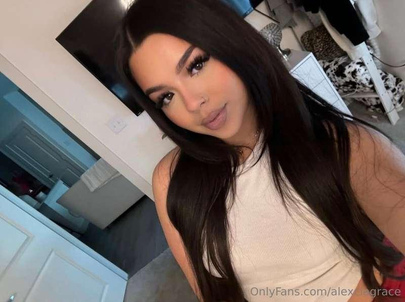 wanna see what social media can’t??👀🫦