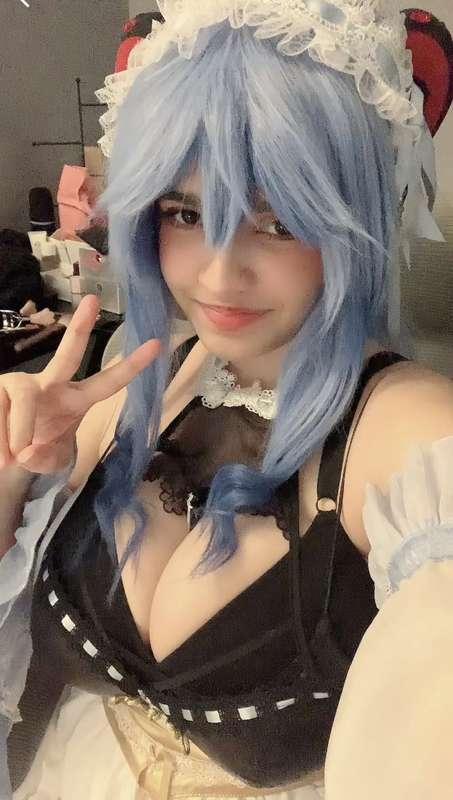 first cosplay sneak peak!!