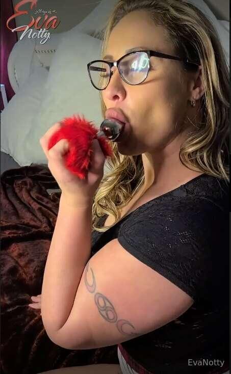 Do you like what you see? 👅🍆🤤