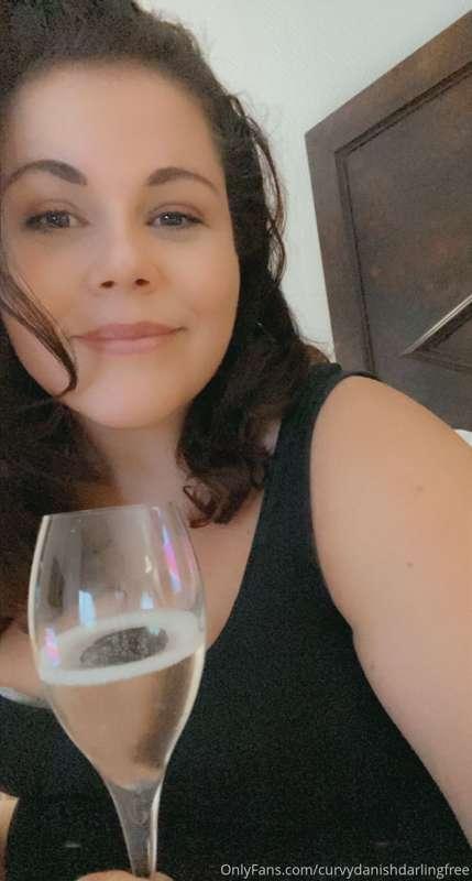 Hey there sexy. Why don’t you check out my VIP page? We have..