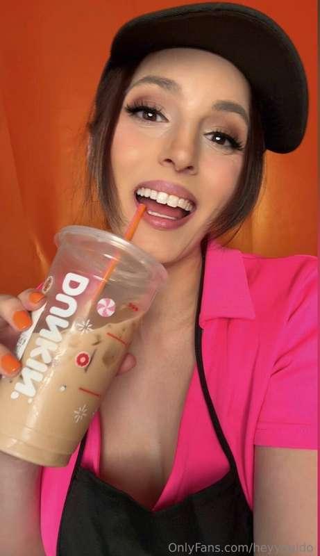 It's COFFEE club time!Enjoy my content??? Consider tipping t..