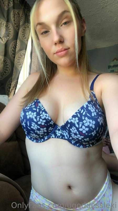 I love the way the sun hits my body