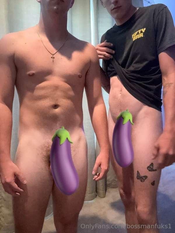 Cute photoshoot I did with my homie that just started back u..