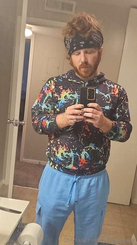 Hoodie n sweats szn at last.