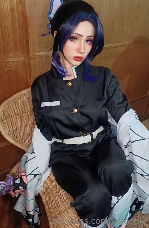 spoiling u with my new set ---Shinobu😘😋dm me and let's get n..