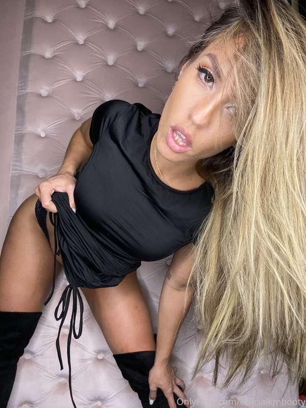 kelsimonroeofficial image #2