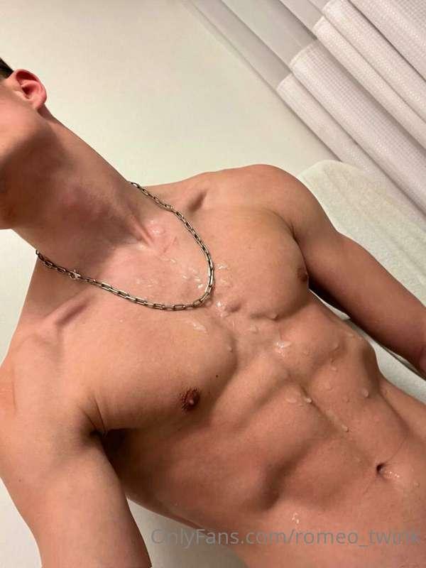 romeo_twink image #0