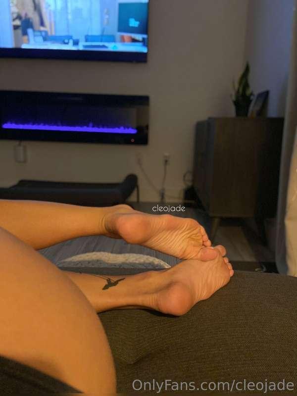 POV we are watching Netflix together 😛