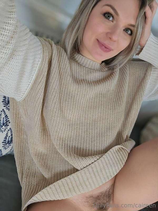 My sweater doesn't come off by itself.. give me a hand? 😜