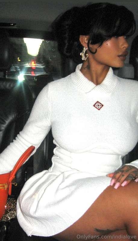 Dressed in all white like 🍦 
