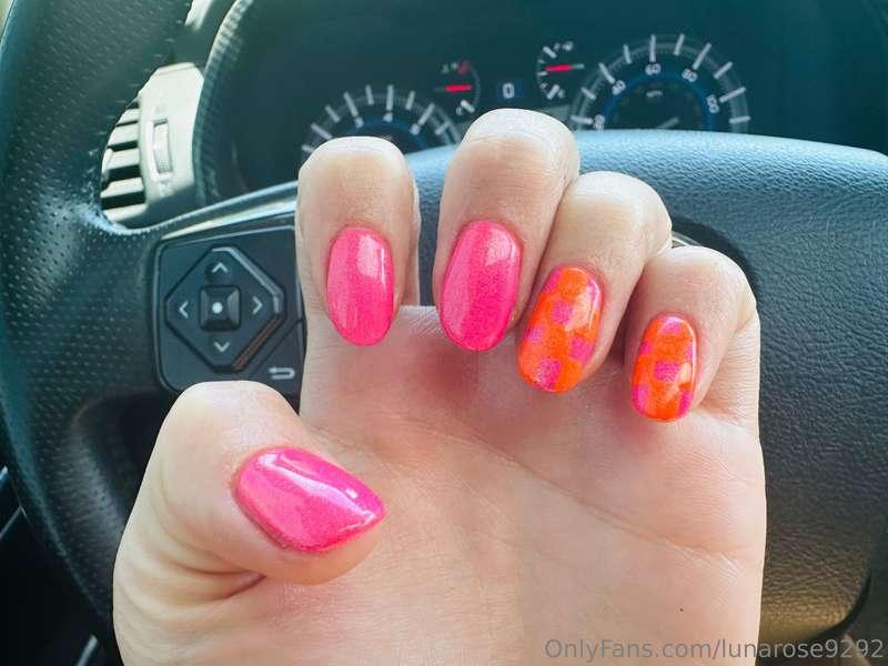 lunarose9292 image #0