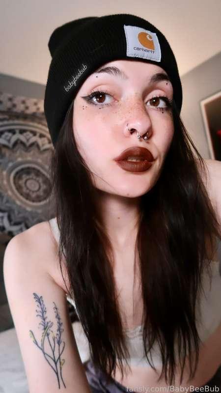Cum all over my face pls 🥰💦