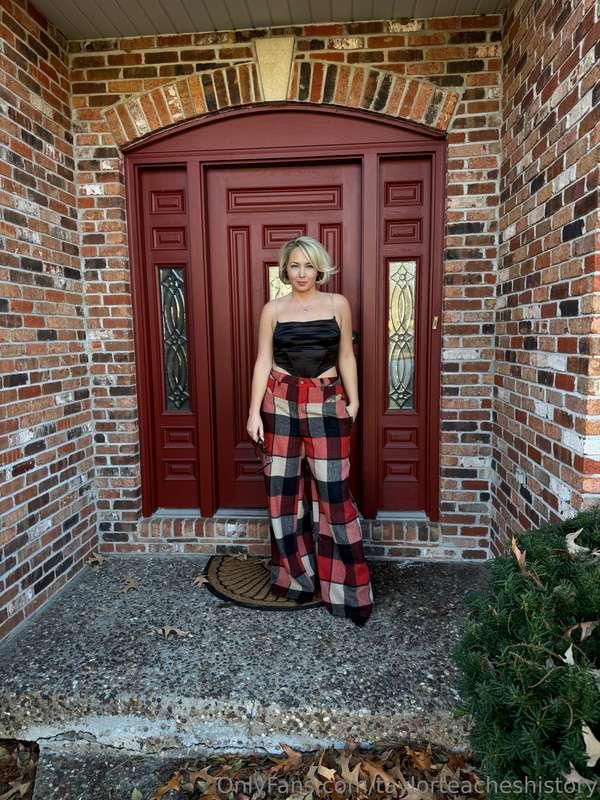 taylorteacheshistory image #1