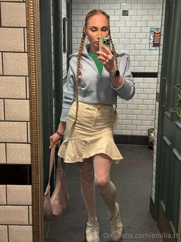 How do you like the way I look today?🤍
