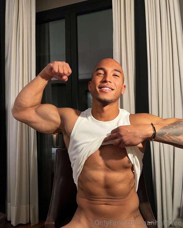 Do you want to see us together? ❤️😏🥵Should I collab with him..