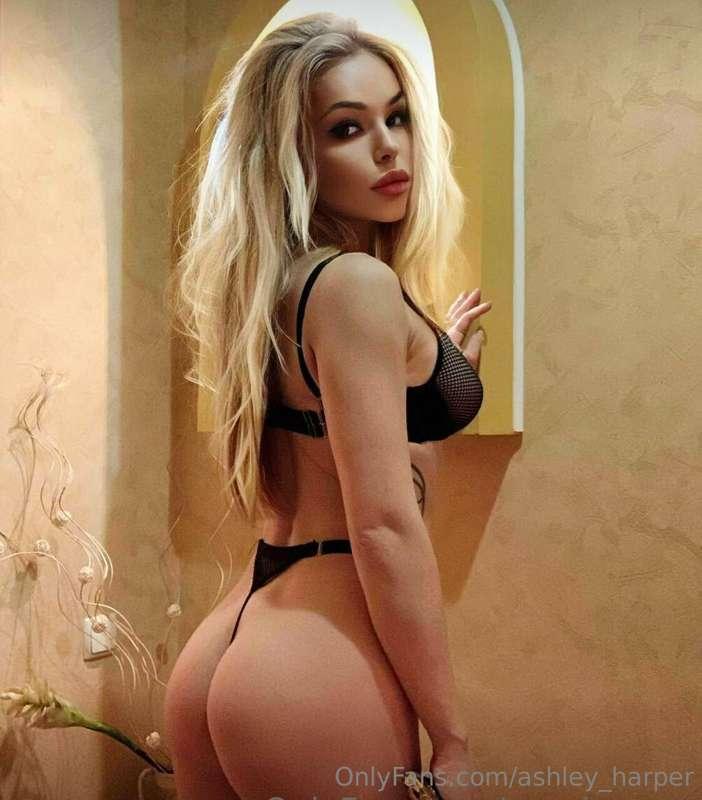 🔥 @sexyinnnna IS WET RIGHT NOW 🔥
Only the naughtiest can han..