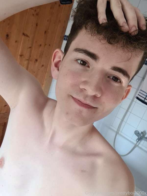 prettyboi2000x image #3