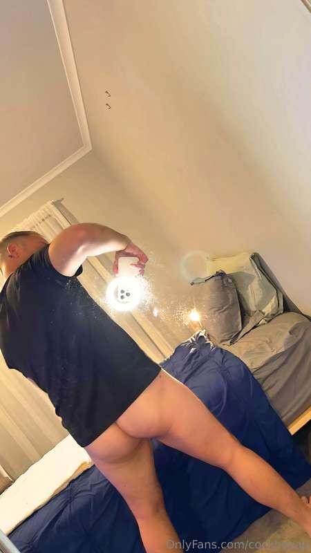 How's the view from behind? 🍑