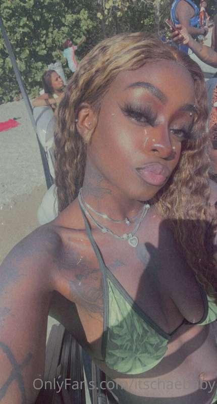 Gimme kiss 💋💋💋