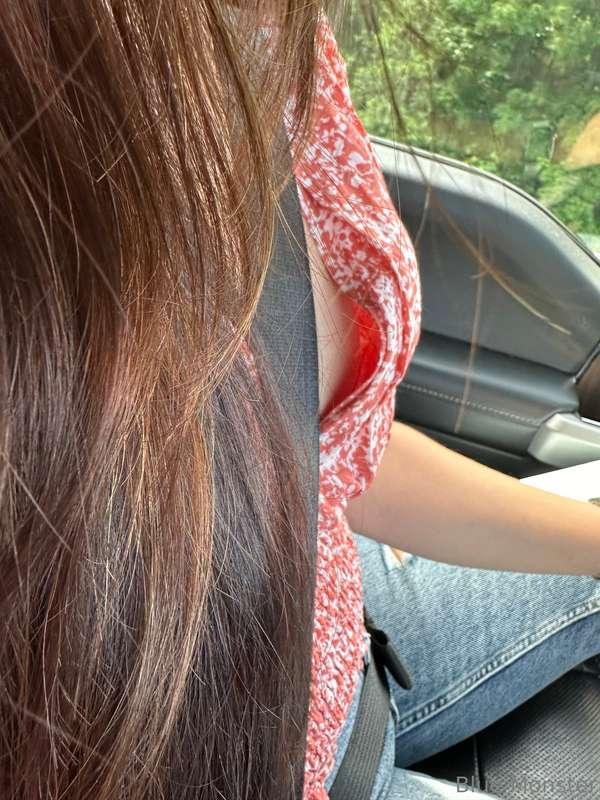 Imagine seeing my downblouse from the passenger seat.