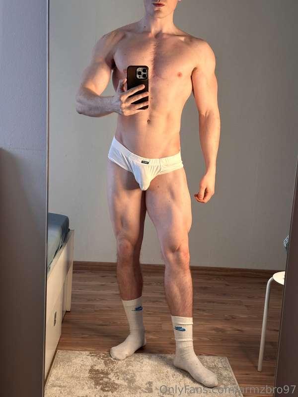 armzbro97 image #3