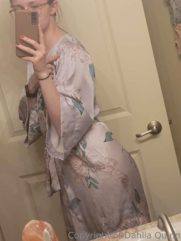 I wish you were biting my ass instead of these mosquitoes 🤭