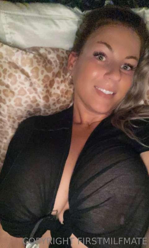 sending my love
xoxo🖤🖤