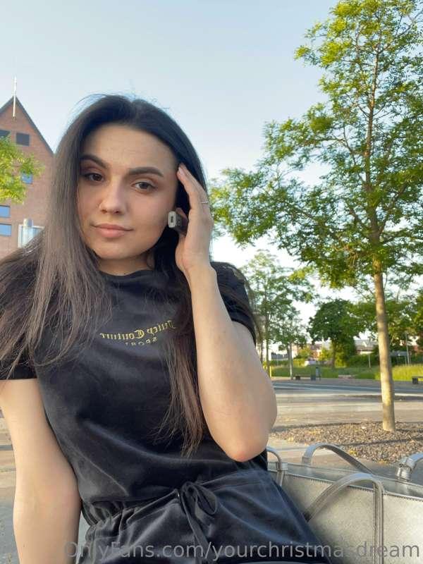 It's beautiful weather today, and so am I😁