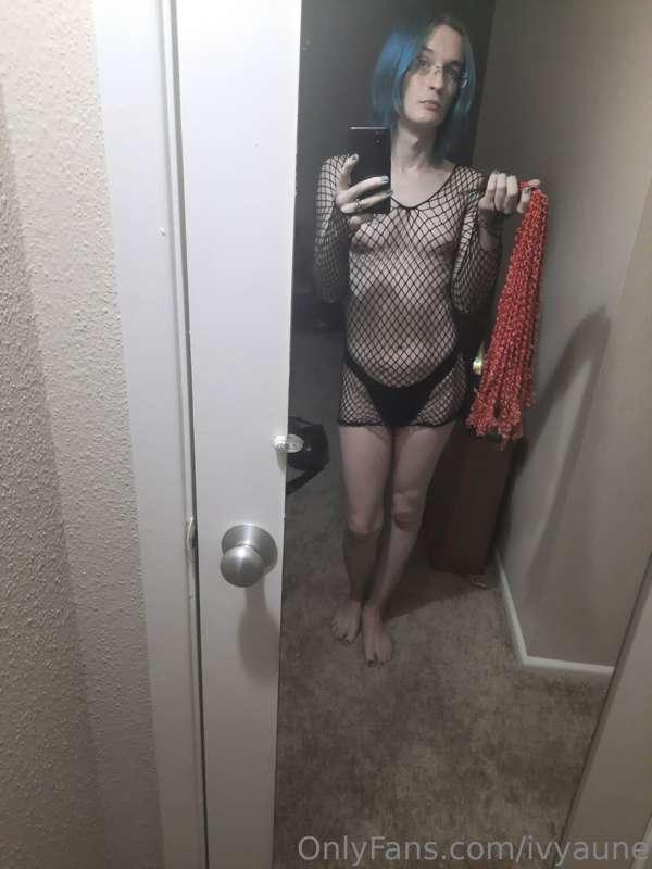 OH! you're jealous of the bruises on my back? 🤨 Well I'll ju..