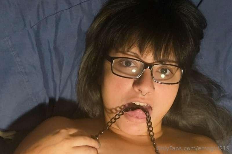 Unlock the full post if you wanna see where those chains go ..