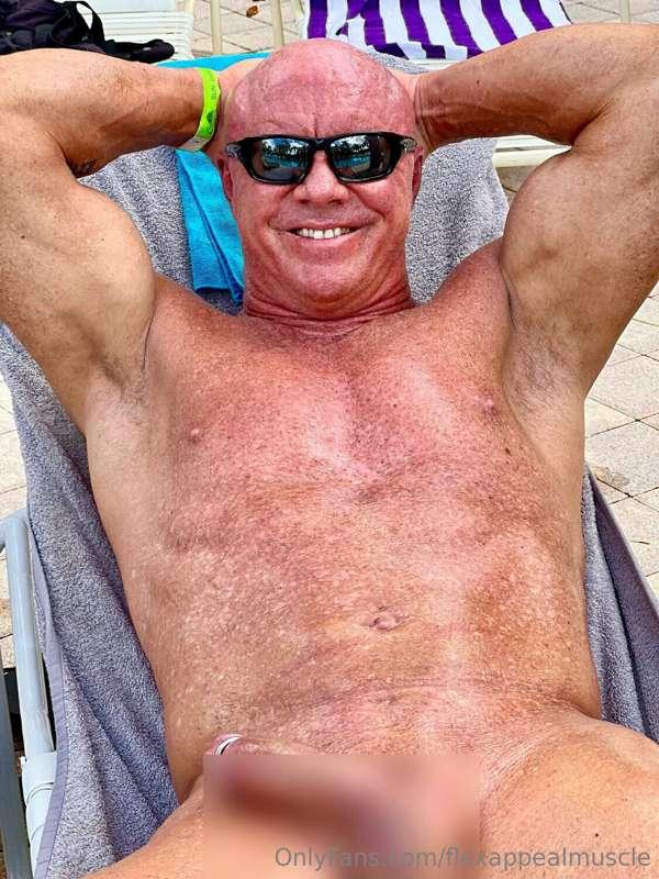 Who wants to watch my fat erection bounce off my stomach as ..