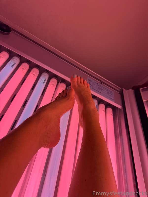 emmyfeetandsocks image #0