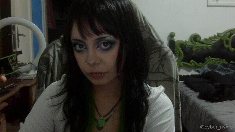 cyber_nyxie image #6