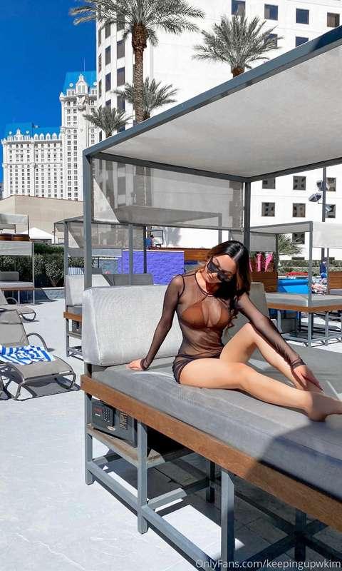 keepingupwkim image #0