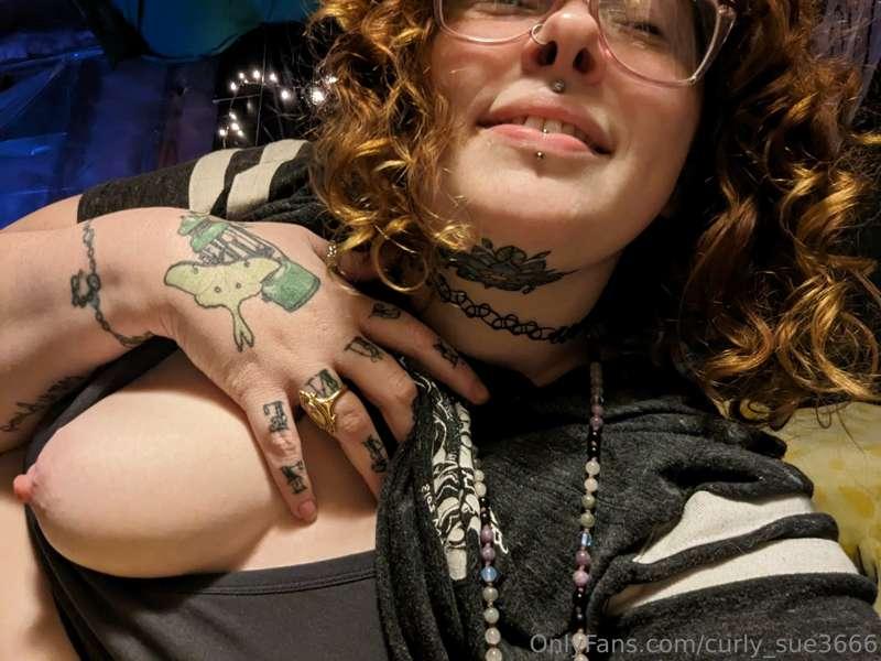 curly_sue3666 image #0