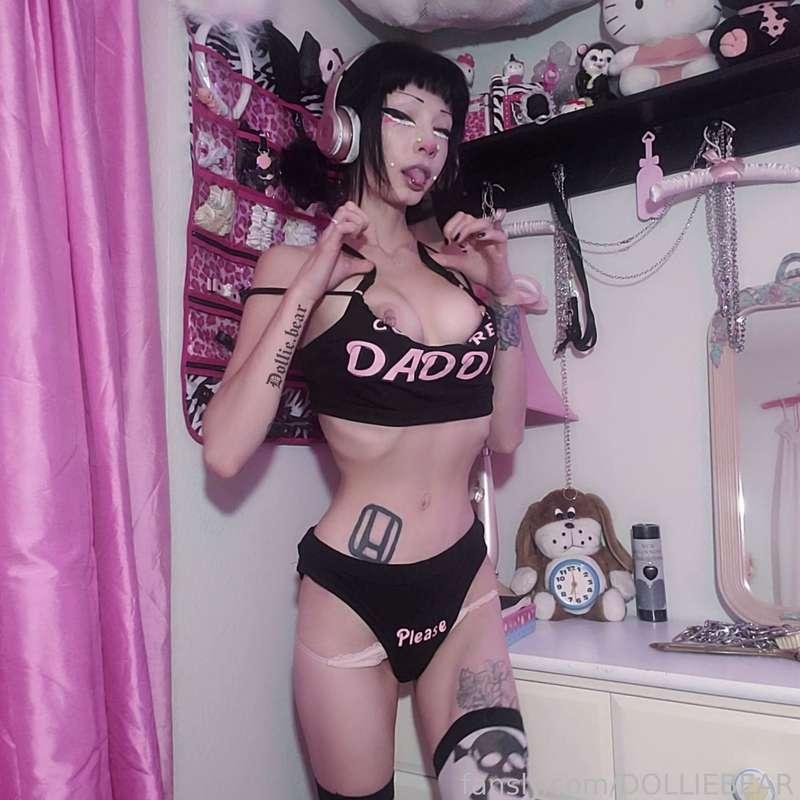 dolliebear image #1