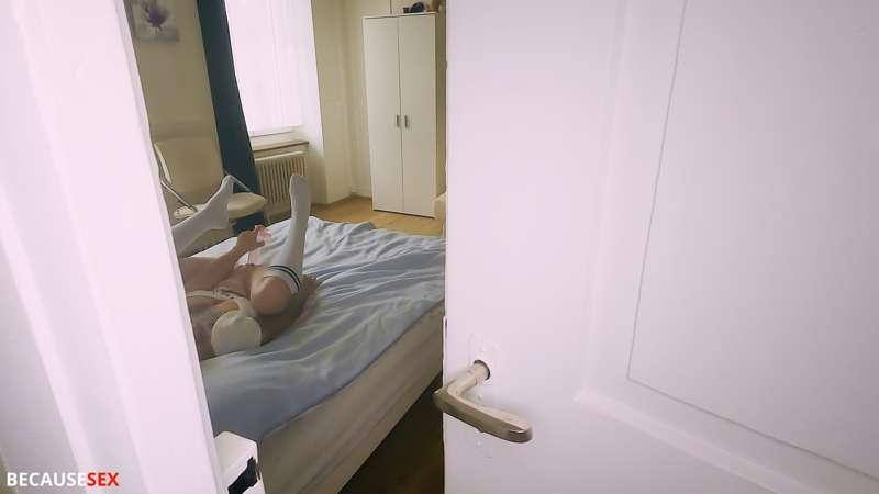 *** FULL VIDEO *** Caught my room mate @swisslatina masturba..