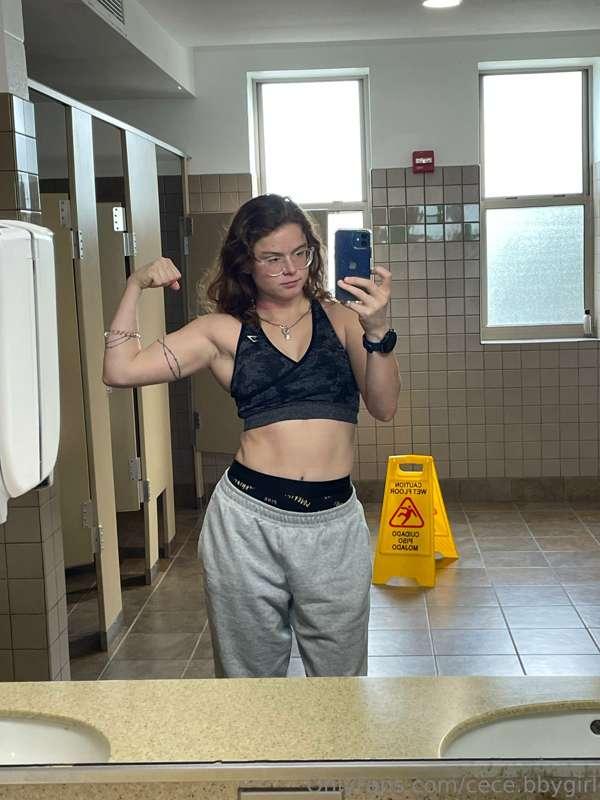 💪